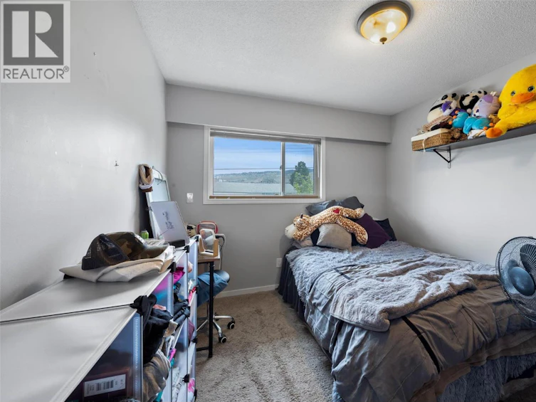 740 Sherwood Drive, Kamloops, BC, V2B 4E5 - 13