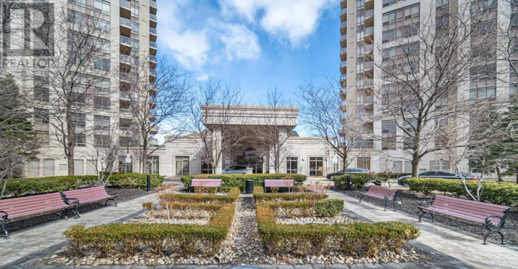 1526-700 Humberwood Boulevard, Toronto, ON, M9W 7J4 - 6