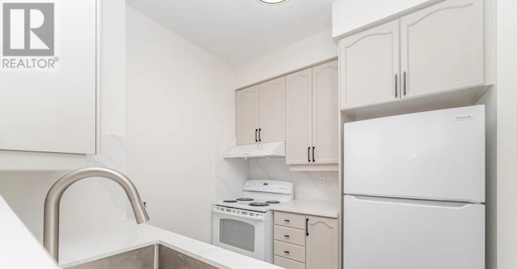 1526-700 Humberwood Boulevard, Toronto, ON, M9W 7J4 - 30