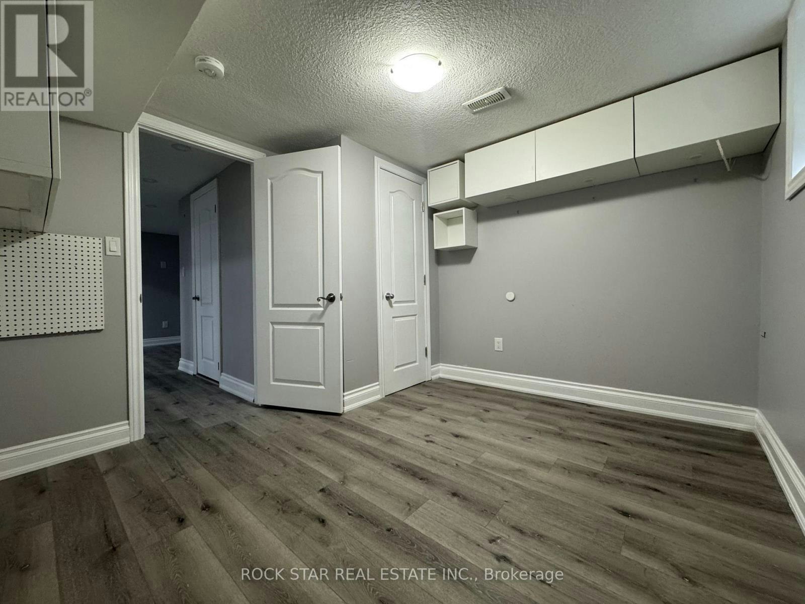 LOWER-387 Upper Gage Avenue, Hamilton, ON, L8K 4X9 - 4