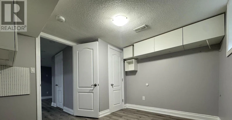 LOWER-387 Upper Gage Avenue, Hamilton, ON, L8K 4X9 - 4