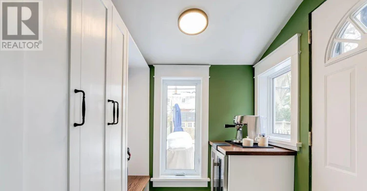 114 Springdale Boulevard, Toronto, ON, M4J 1W9 - 10