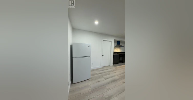 B-2573 Bridgehaven Drive, London, ON, N6G 0Z7 - 11