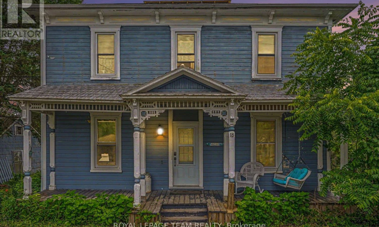 18 Moffat Street
