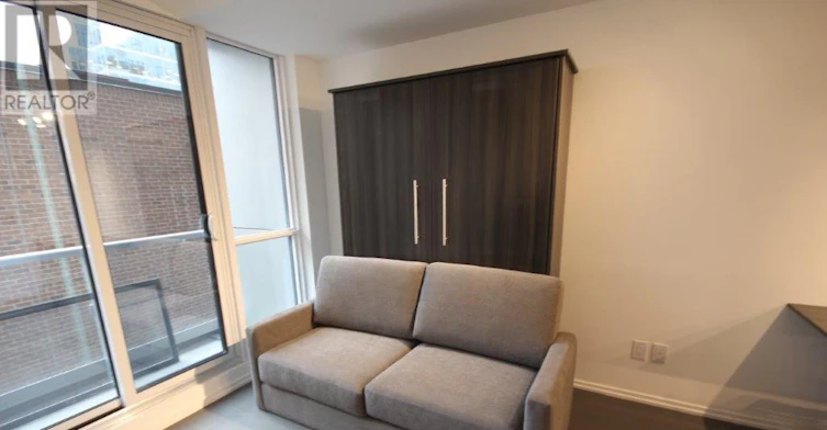 1004-70 Temperance Street, Toronto, ON, M5H 4E8 - 3