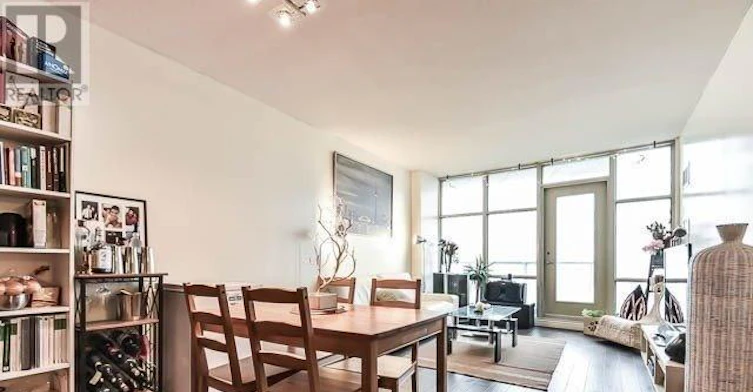 5111-35 Mariner Drive, Toronto, ON, M5V 3V9 - 9