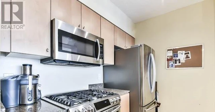 5111-35 Mariner Drive, Toronto, ON, M5V 3V9 - 7