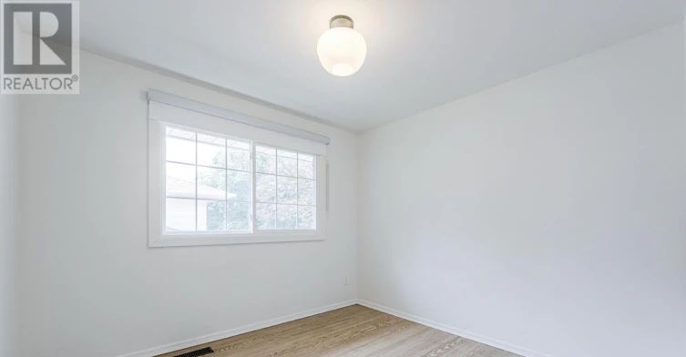 33 Forestbrook Crescent, Toronto, ON, M1T 1S7 - 29