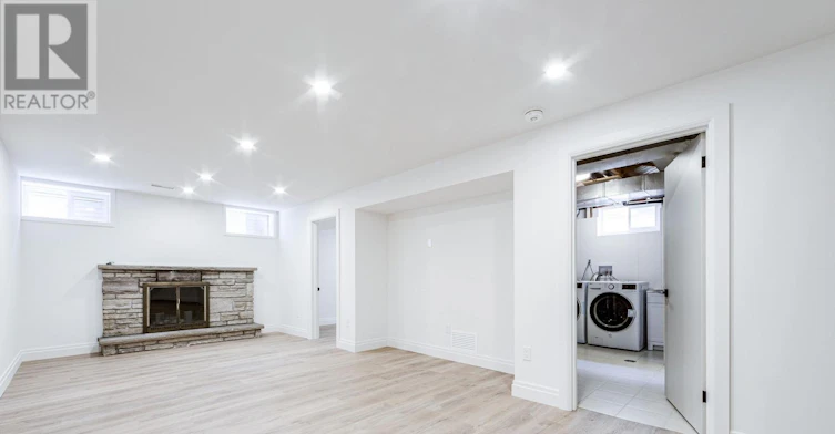 33 Forestbrook Crescent, Toronto, ON, M1T 1S7 - 38
