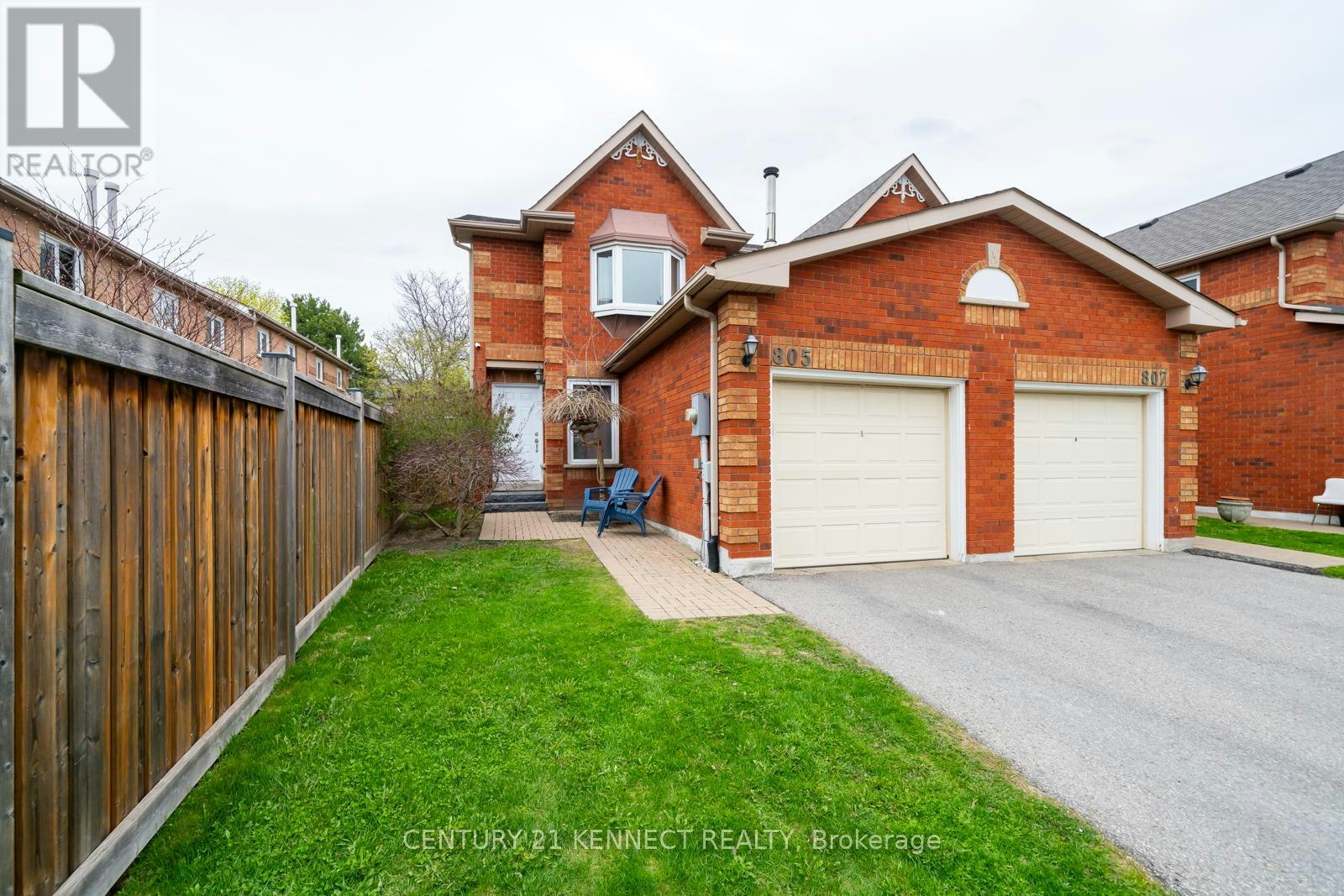 805 Playter Crescent, Newmarket, ON, L3X 1W7