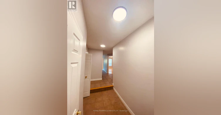MAIN-668A Butternut Avenue, Waterloo, ON, N2V 2L1 - 12