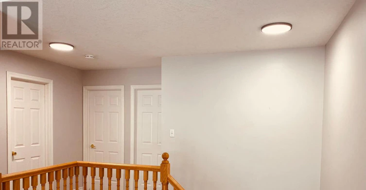MAIN-668A Butternut Avenue, Waterloo, ON, N2V 2L1 - 7