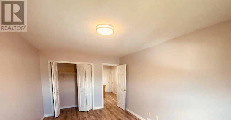 MAIN-668A Butternut Avenue, Waterloo, ON, N2V 2L1 - 4