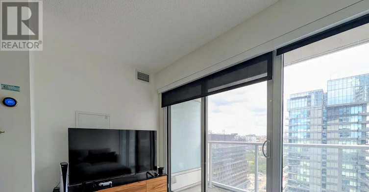 1905-19 Bathurst Street, Toronto, ON, M5V 0N2 - 5