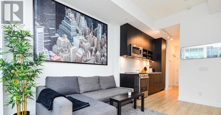 135 Liberty Street EAST, Toronto, ON, M6K 0G7 - 7