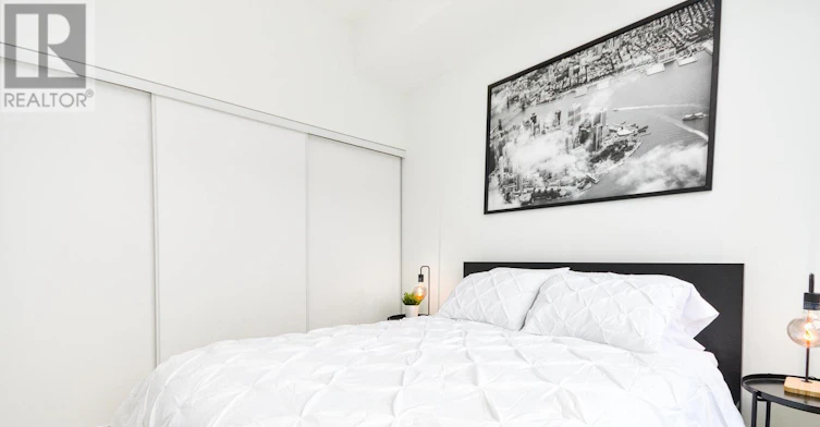 135 Liberty Street EAST, Toronto, ON, M6K 0G7 - 5