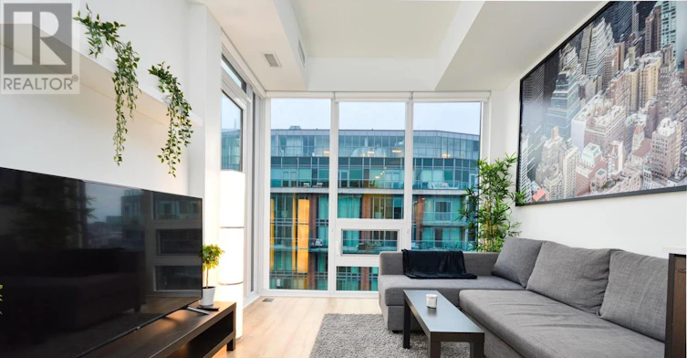 135 Liberty Street EAST, Toronto, ON, M6K 0G7 - 11