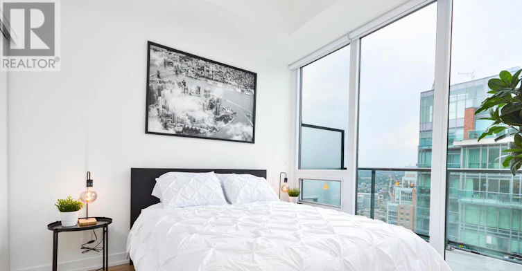 135 Liberty Street EAST, Toronto, ON, M6K 0G7 - 2