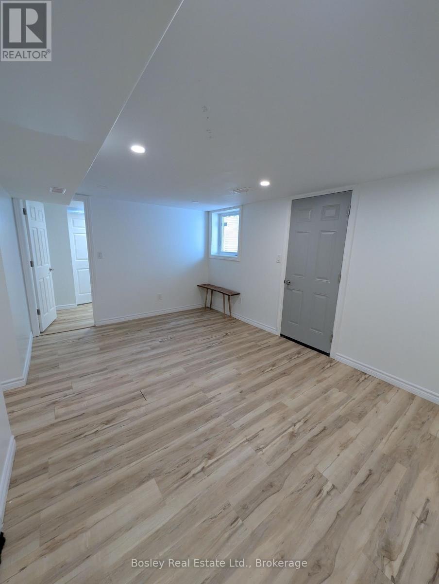 LOWER-102 Kensington Street, Guelph, ON, N1E 3P9 - 4