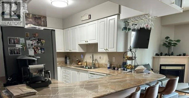 205-4789 Riverside Drive East, Windsor, ON, N8Y 5A2 - 12