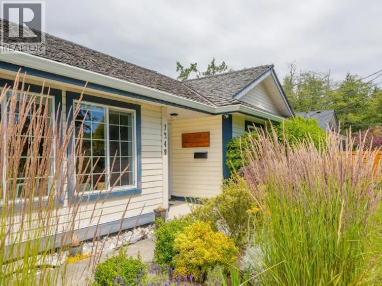 7249 Field Street, Powell River, BC, V8A 5S9 - 22
