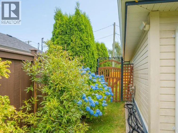 7249 Field Street, Powell River, BC, V8A 5S9 - 41