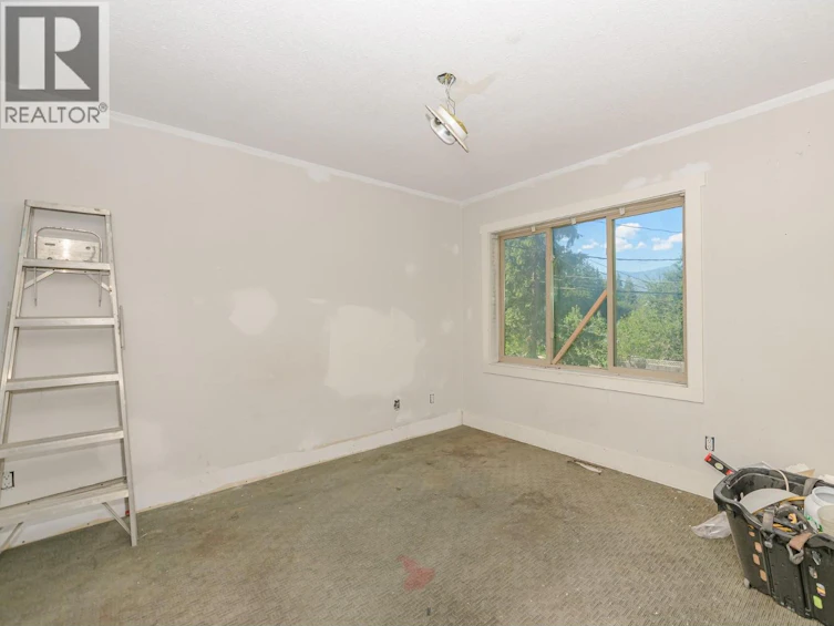 630 SE 5 Street, Salmon Arm, BC, V1E 4G2 - 11