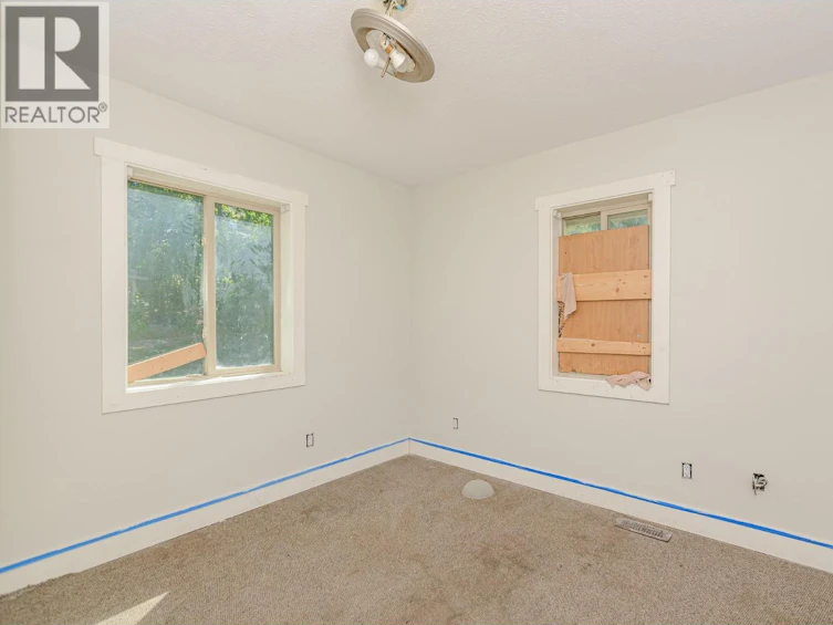630 SE 5 Street, Salmon Arm, BC, V1E 4G2 - 10
