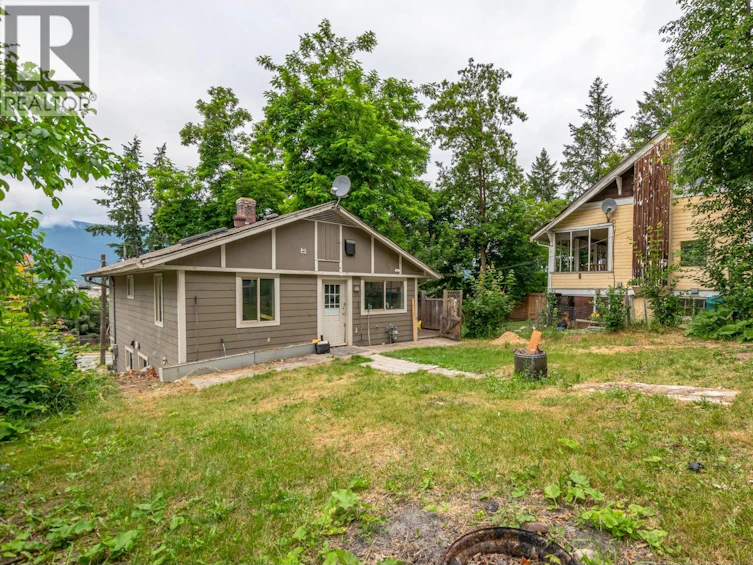 630 SE 5 Street, Salmon Arm, BC, V1E 4G2 - 44