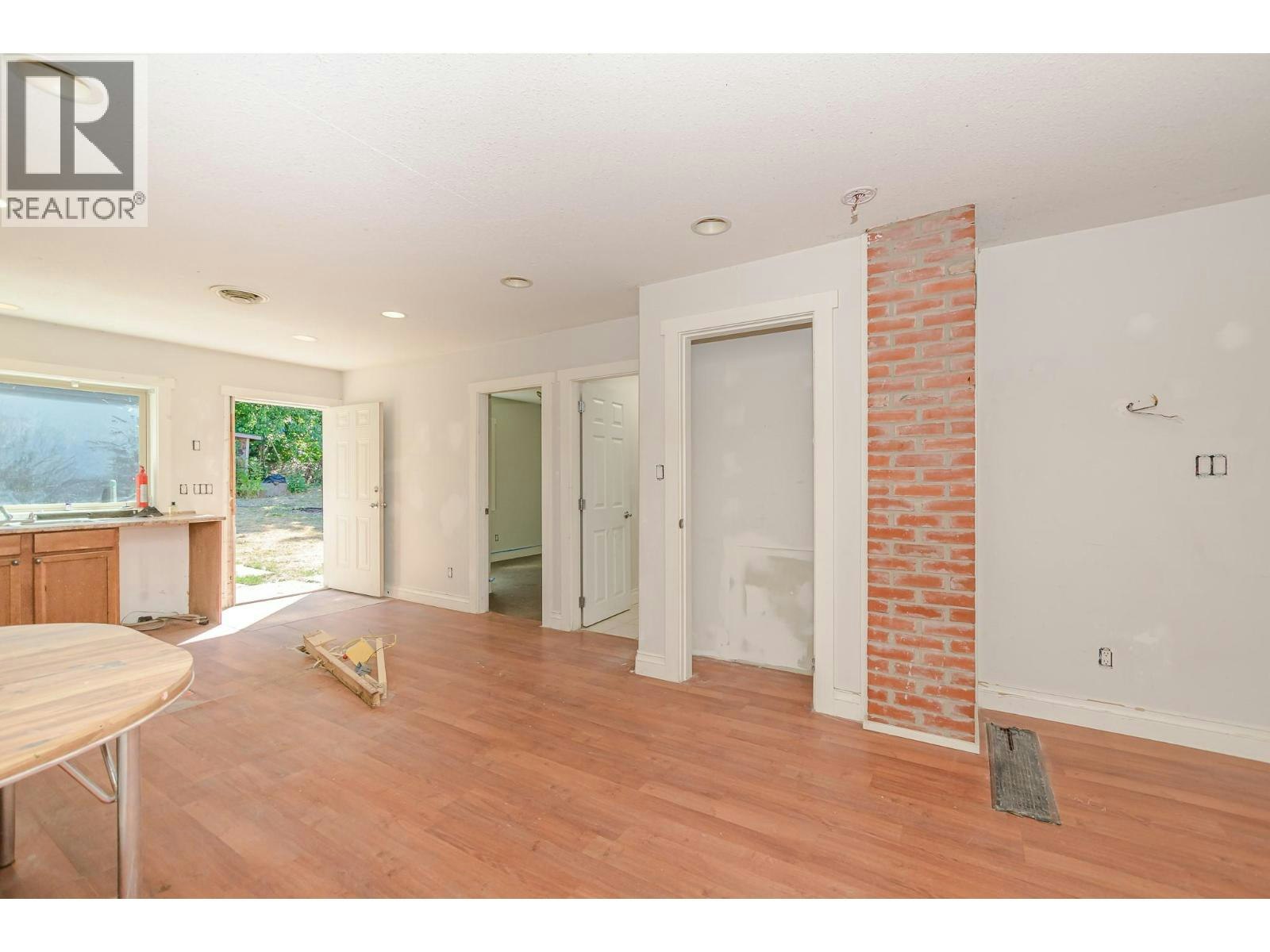 630 SE 5 Street - 5