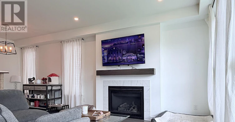 535 Honeylocust Avenue, Ottawa, ON, K2V 0L8 - 8