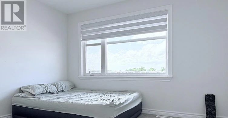 535 Honeylocust Avenue, Ottawa, ON, K2V 0L8 - 16