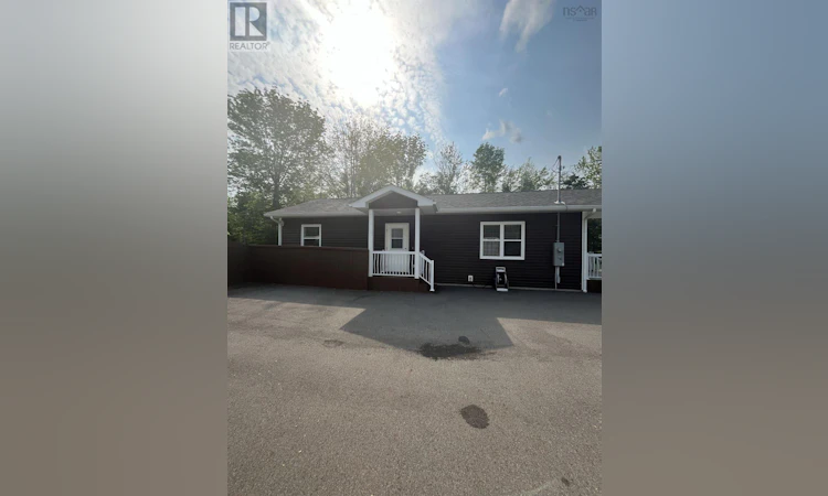 1902 Hardwood Hill Road