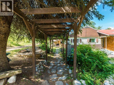 3088 Fofonow Road - 3