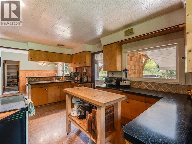 3088 Fofonow Road, Nelson, BC, V1L 6Y5 - 14