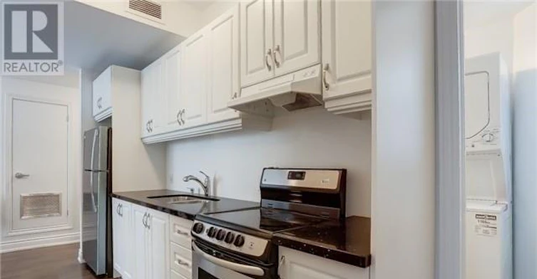 201-683 Danforth Avenue, Toronto, ON, M4J 1L2 - 9