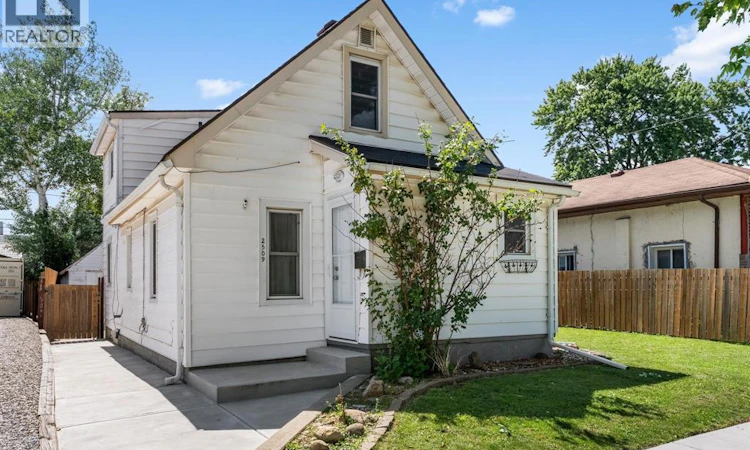2509 Alexis Road
