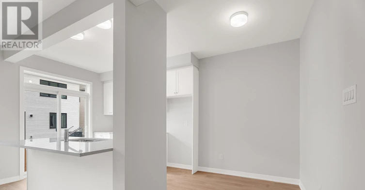 519 Brigatine Avenue, Ottawa, ON, K2S 0P9 - 9