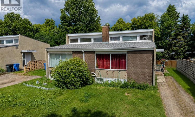 842-844 28th Street E