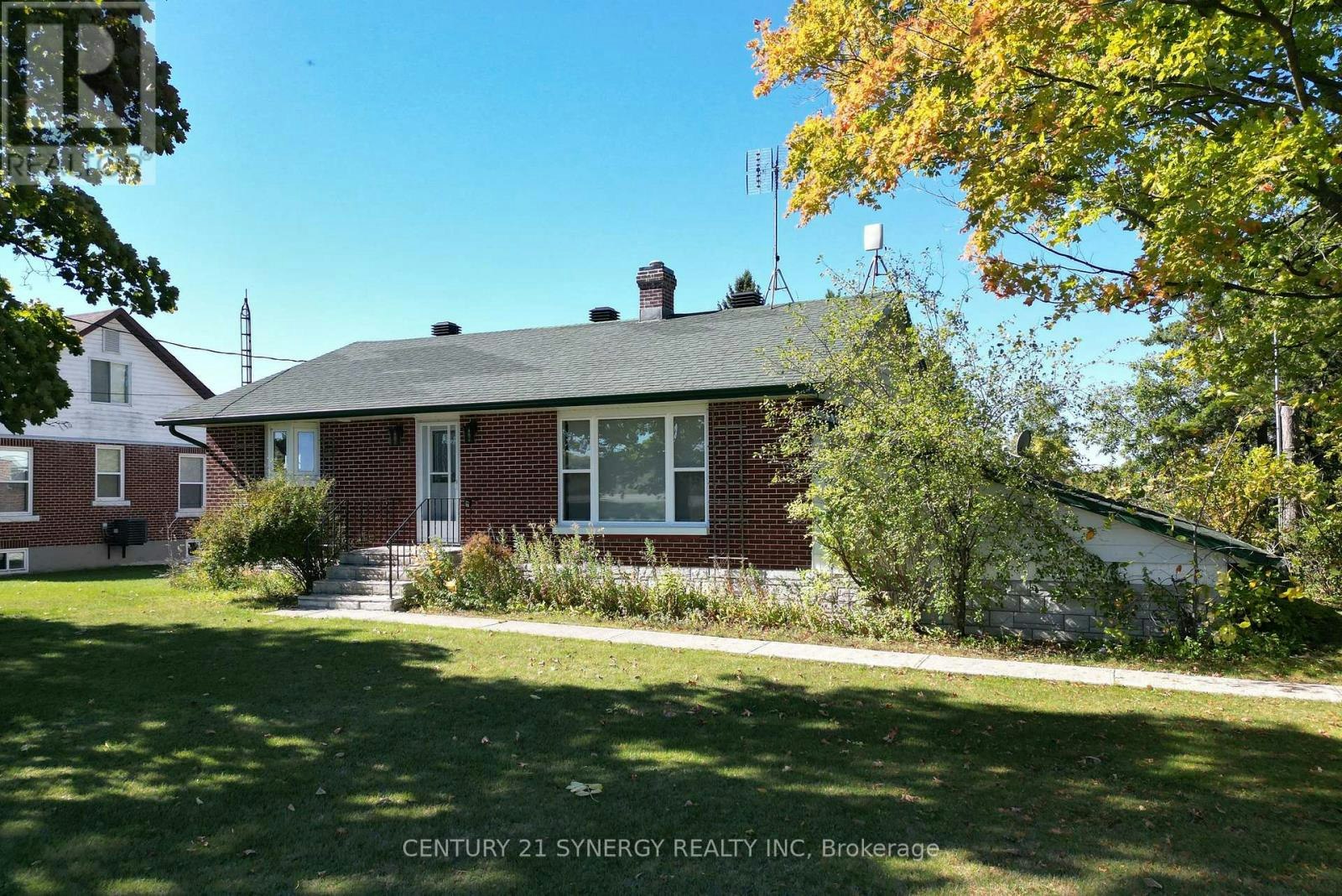 12009 15 Highway, Montague, ON, K7A 4S7