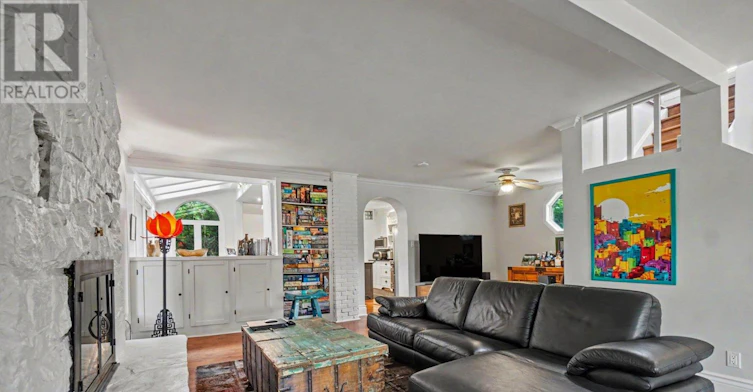 1-518 Hilson Avenue, Ottawa, ON, K1Z 6C8 - 5