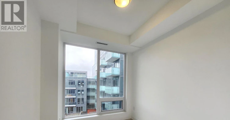 S622-8 Olympic Garden Drive, Toronto, ON, M2M 4E7 - 6