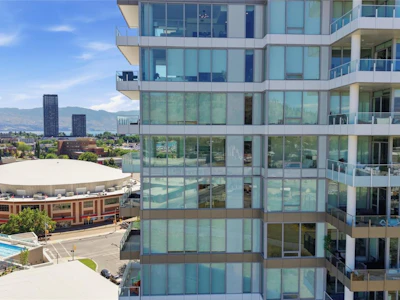 1202-1181 Sunset Drive - 5