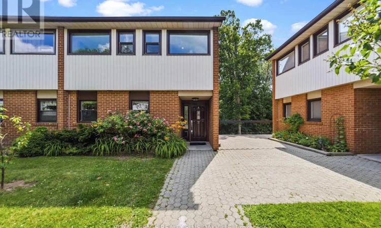 27-530 Falgarwood Drive