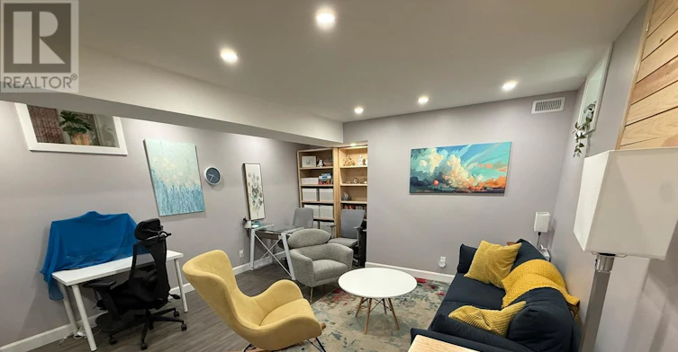 1 LOWER-2134 Dundas Street W, Toronto, ON, M6R 1X2 - 13