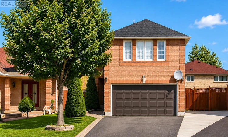 6 Flaming Oak Court