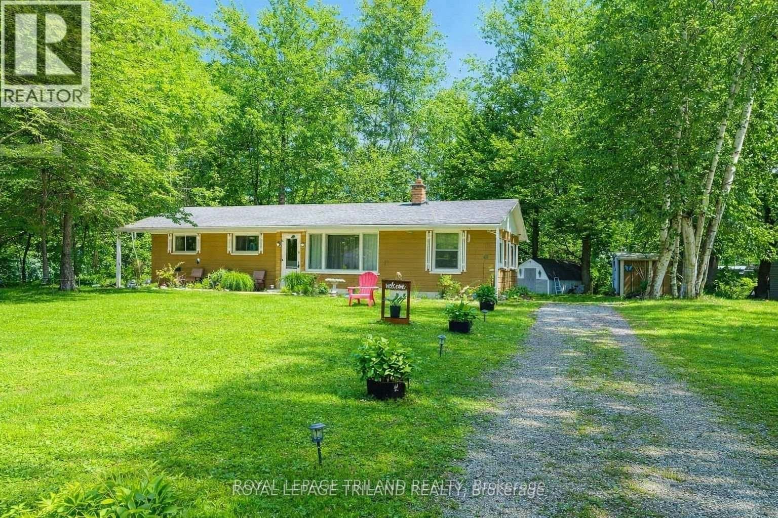 6302 Huron Drive, Lambton Shores, ON, N0N 1J1