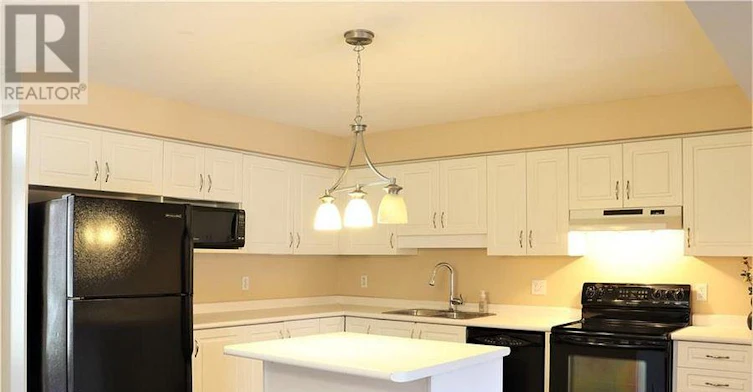 709 Silversmith Street, London, ON, N6H 5R8 - 2