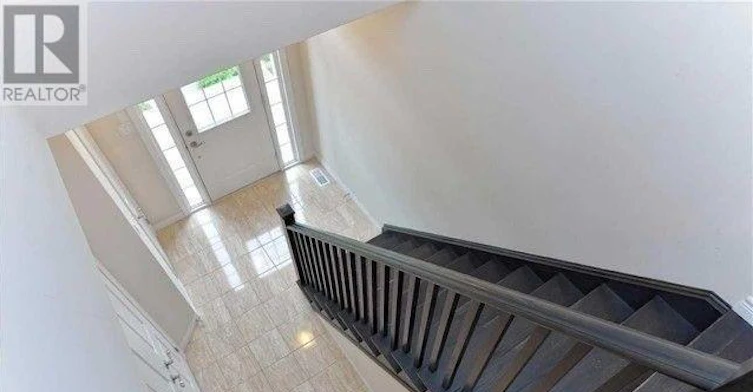 62-8 Lakelawn Road, Grimsby, ON, L3M 0G1 - 4