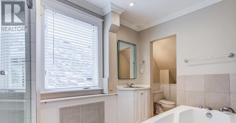 124 Glen Road, Toronto, ON, M4W 2W2 - 33
